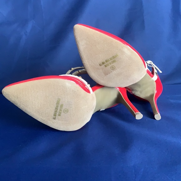 Top Moda Red Pumps, NIB (only Sz 5.5 currently available) - Picture 5 of 7